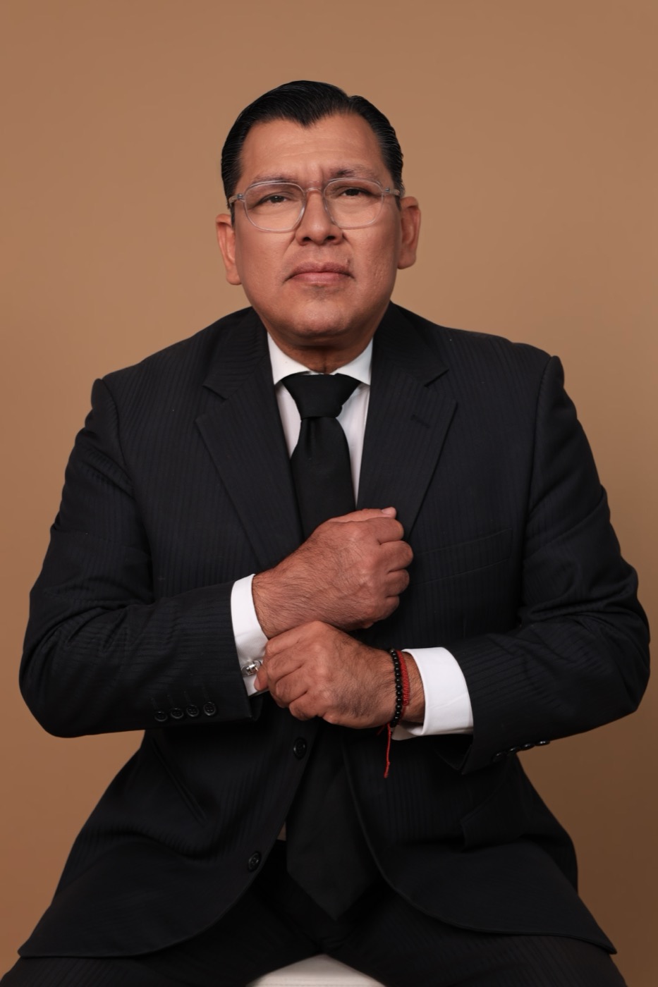 Mgs. Christian León Cercado